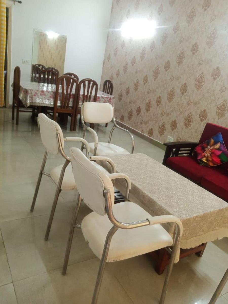 Paramount Golf Foreste Greater Noida Luaran gambar